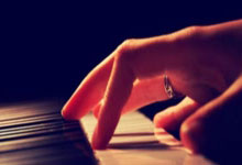 [NBA]里夫斯抢断反击一条龙 带领球队继续追分.：欧博官网